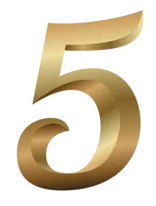 המספר 5 בצבע זהוב בגימור מתכתי מבריק על רקע לבן חלק, המסמל שיטה ייחודית הבולטת באלגנטיות וביוקרה שלה.